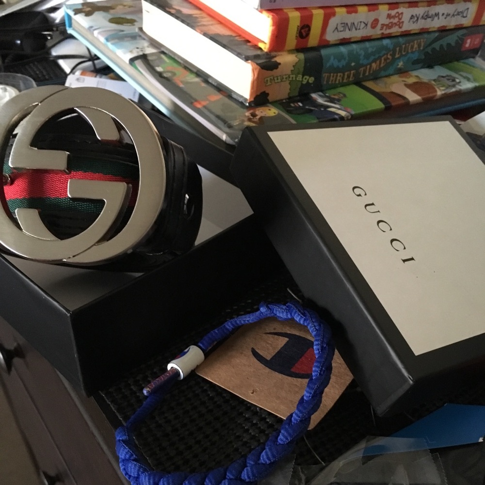 Gucci belt new. Fresh out of the box